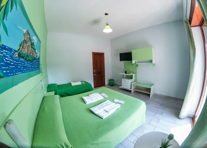 Le Isole ベッド・アンド・ブレックファスト ナポリ